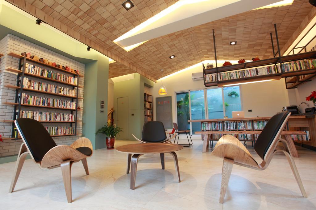 坡岸邊民宿 Hualien City Luaran gambar