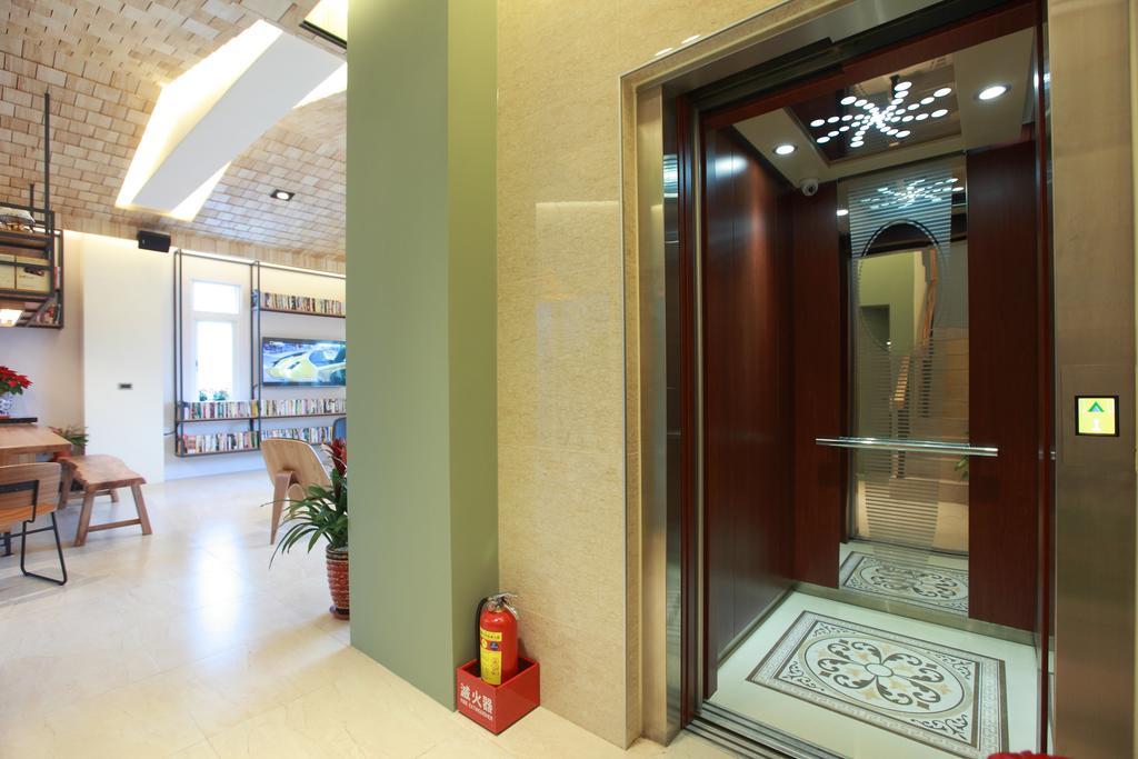 坡岸邊民宿 Hualien City Luaran gambar